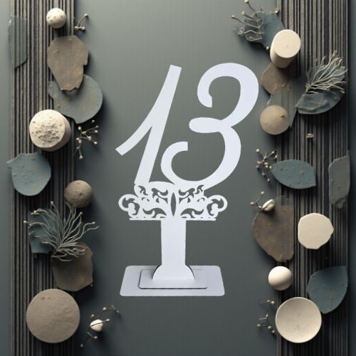 Decoratiune HDF- Numar masa cu picior ''13'' , 40 cm, alb, DW27170